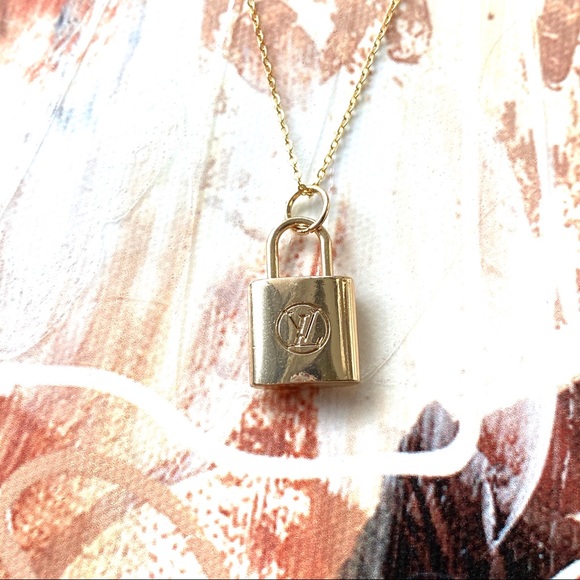 Designer Hardware Necklace - Lock - Picture 1 of 3